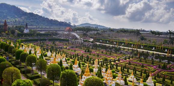 taxi to nongnooch tropical garden